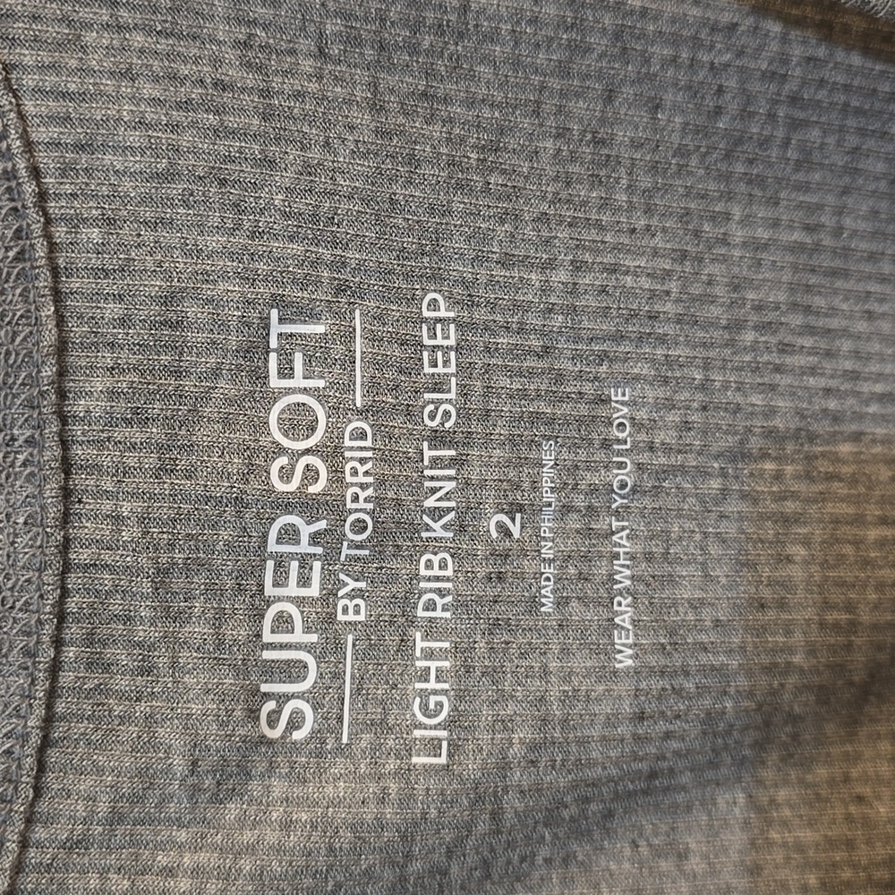 Torrid 2x Sugar Skull Super Soft Sleep Gown - Picture 2 of 4